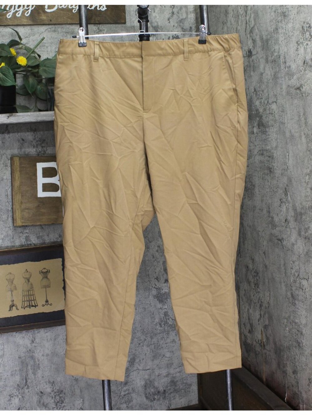 Torrid Elastic Waist Stretch Dress Pants with Pockets Khaki Brown 20R